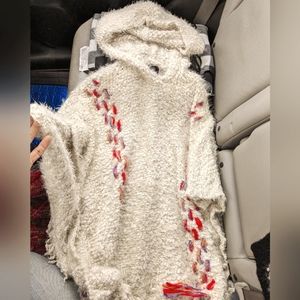 Soft white Poncho size L